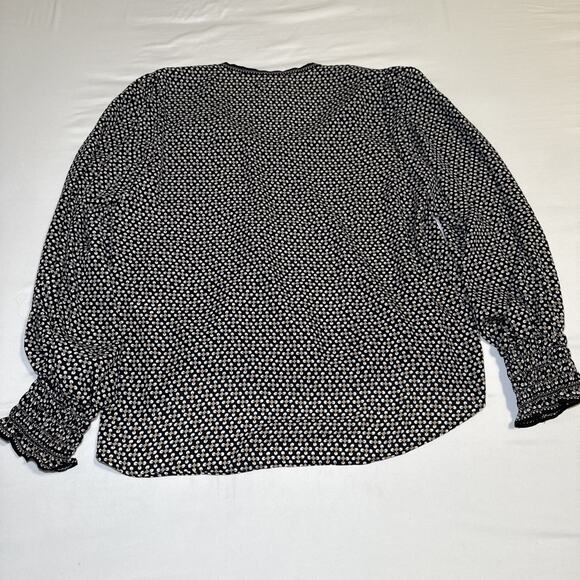 Max Studio Black Tan White Geo Print Elastic Cuff Pleated Blouse Tunic L Top EUC - Picture 14 of 16